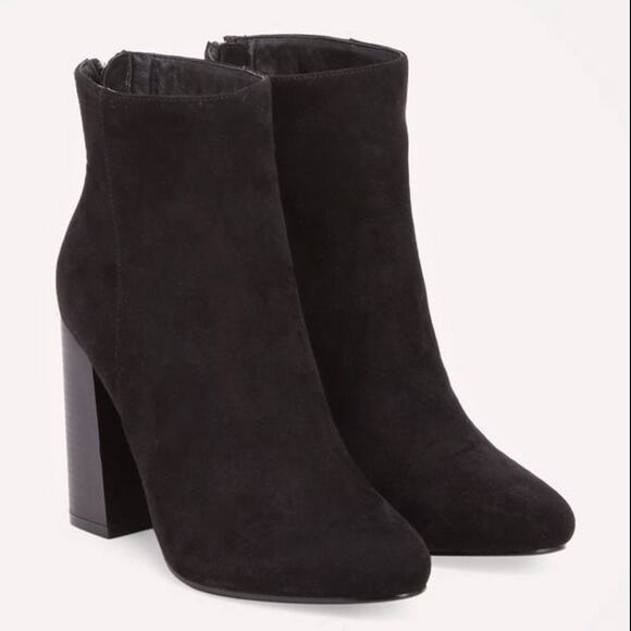 JustFab Whinetta Faux Suede Heeled Bootie Size 8 - Picture 1 of 11